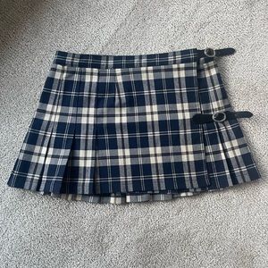 brandy melville buckle skirt